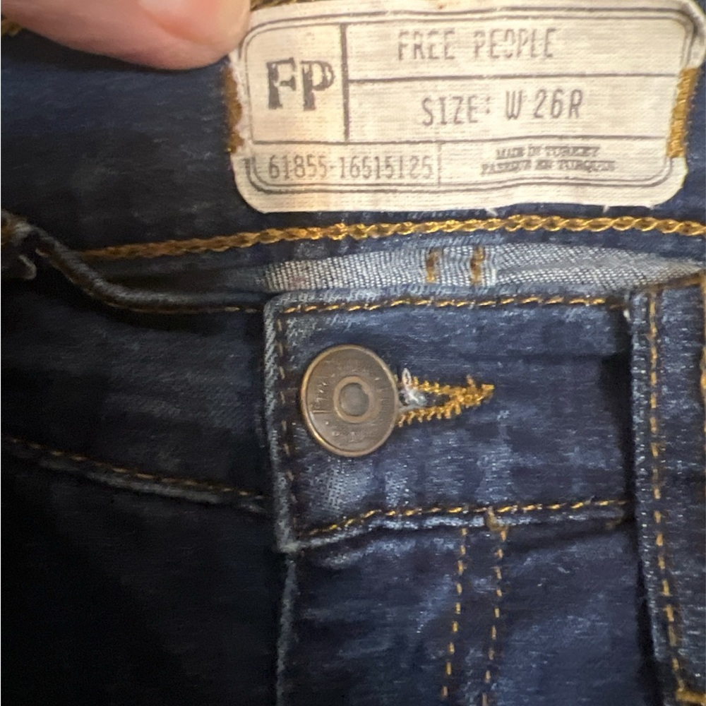 Free People - Picture 3 of 5